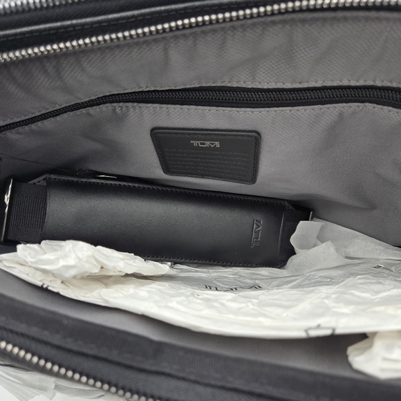 #98 NWT - Harrison Avondale Top Zip Brief - Charcoal - Picture 15 of 16